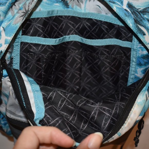 O'Neill Backpack - Picture 4 of 5